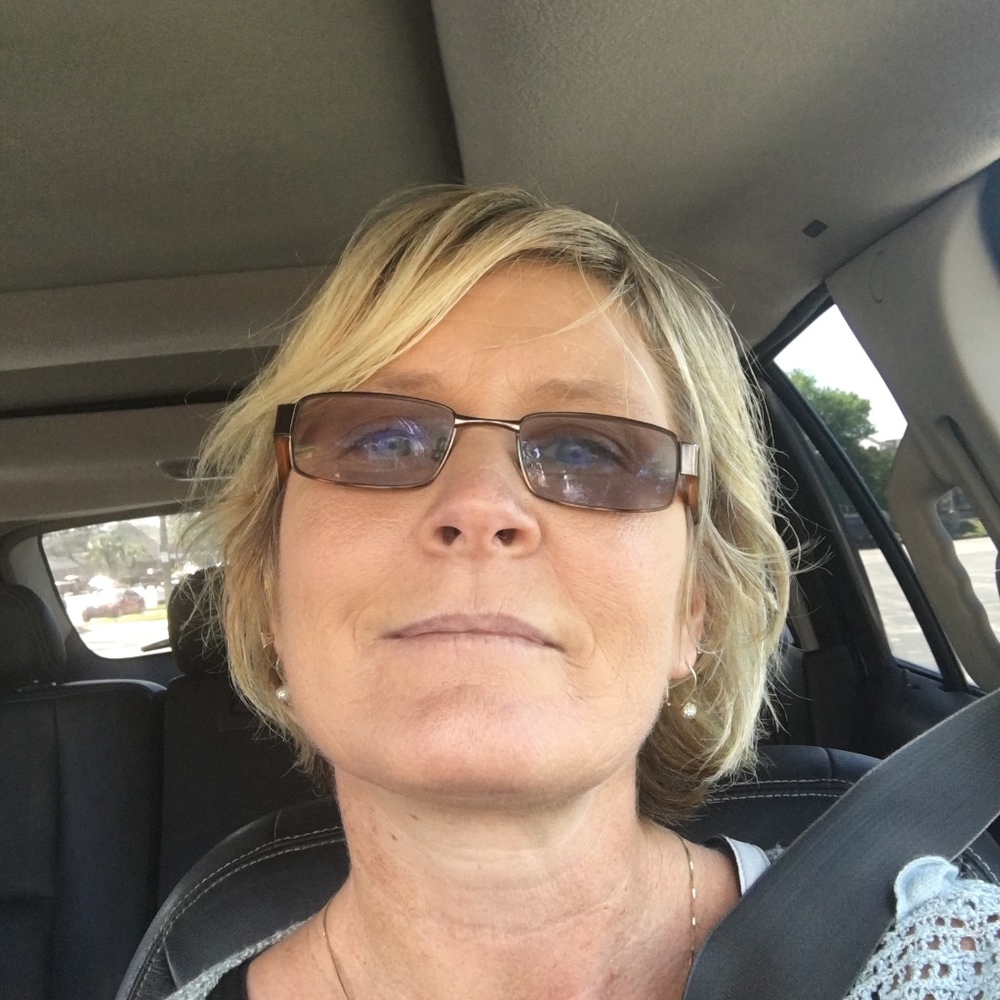 Meet your Posher, Cheri